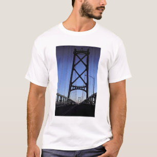 Camiseta Ponte Angus L Macdonald, Halifax, Nova