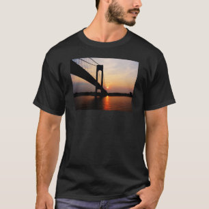 Camiseta Ponte Verrazano ao Amanhecer