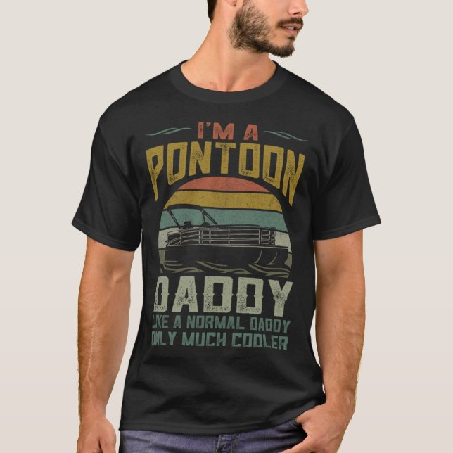 Camiseta Pontoon Boat Daddy Apparel Fathers Day Boating Cap (Frente)