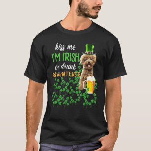 Camiseta Poodle Beije Me Sou Irlandês Ou Bêbado Ou O Que Se