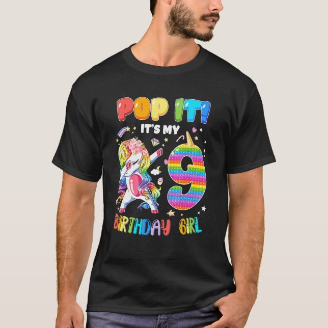 Camiseta Pop 9. Namoradas de 9 anos (Frente)