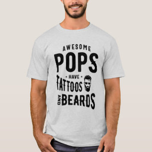 Camiseta Pop incríveis têm tatuagens e barbas dotadas