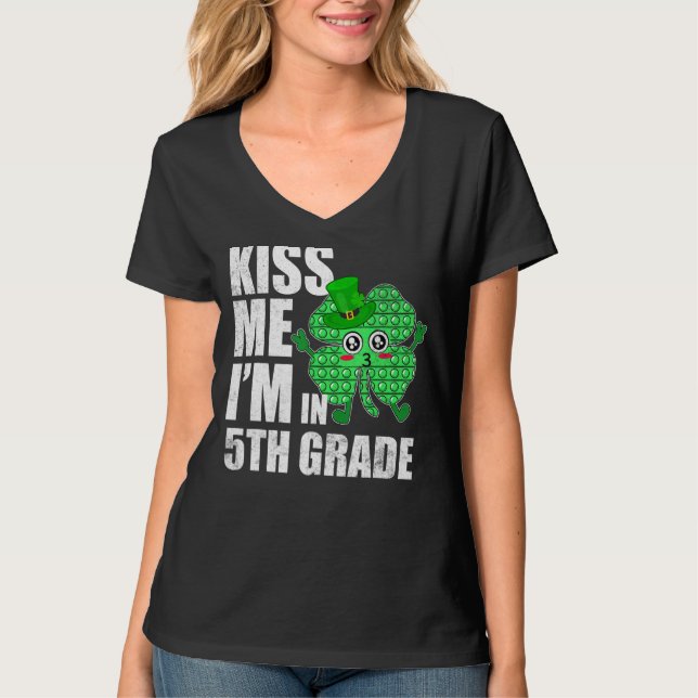 Camiseta Pop me beija Estou na Rua 5 Patrick Day Sha (Frente)