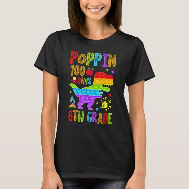 Camiseta Poppin 100 Days 6th Grade Primary School Dino Kid  (Frente)