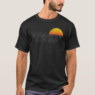 Camiseta Pôr do sol de montanha de inverno retrô Whitefish