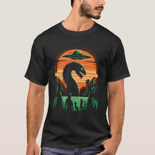 Camiseta Pôr do sol Pé Grande Monstro do Lago Ness Mothman