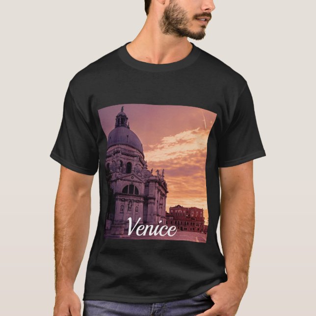Camiseta Pôr do sol sobre Basilica em Veneza (Frente)