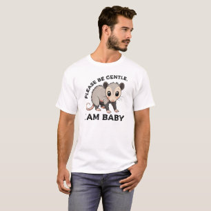 Camiseta Por Favor, Seja Gentil Eu Sou Bebê, Racoon Engraça