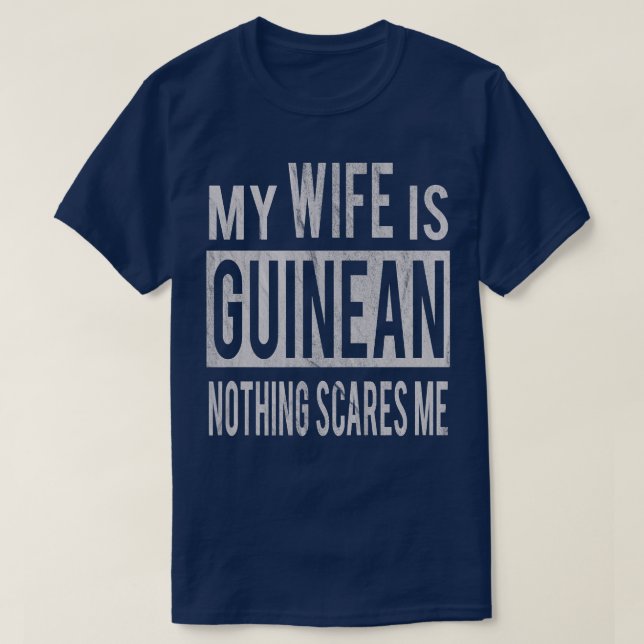 Camiseta Por Melhor Marido Da República Esposa Guineana De  (Frente do Design)