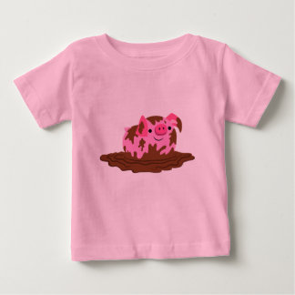 Camiseta Porco de desenho bonito na lama
