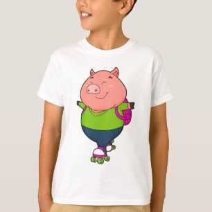 Camiseta Porco em patinagem em linha com skates de cilindro