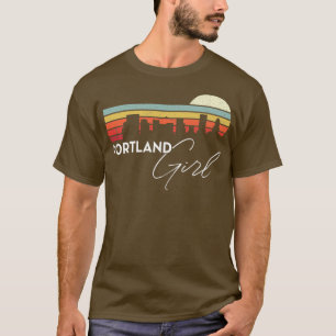 Camiseta Portland Girl Retro Sunset City Skyline Souvenir