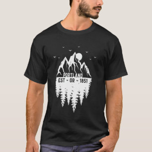 Camiseta Portland Oregon Fundado em 1851 Montanhas Árvores
