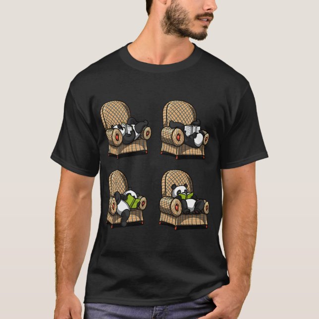 Camiseta Poses de Urso Panda Lendo Livro (Frente)