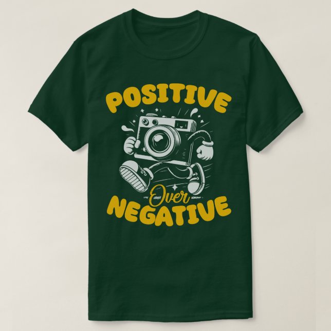 Camiseta Positivo Sobre Negativo (Frente do Design)