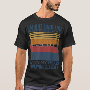 Camiseta Posso parecer que estou ouvindo você, Clari Engraç
