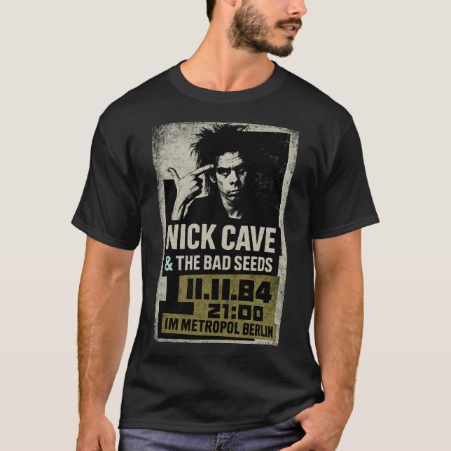 Camiseta Post-Punk Icon: Retro Concert Vibe (Frente)