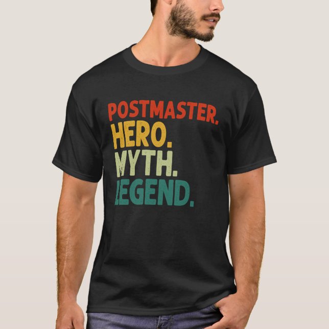Camiseta Postmaster Hero Myth Legend Vintage (Frente)