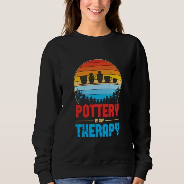 Camiseta Pottery Is My Therapy Potter Ceramics Ceramicist C (Frente)