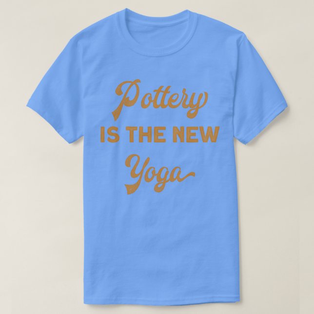 Camiseta Pottery Yoga Funny Gift (Frente do Design)