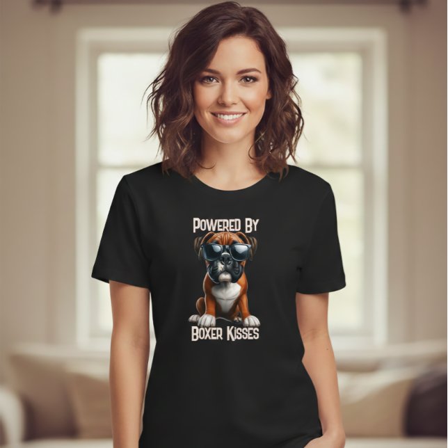 Camiseta Powered by Boxer Kisses – Funny Boxer Dog Graphic (Criador carregado)
