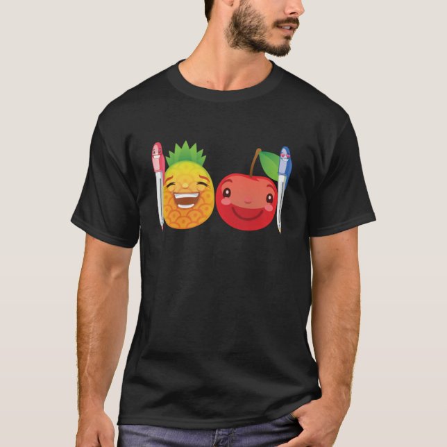Camiseta PPAP Pen Pineapple Apple Pen Essential  (Frente)