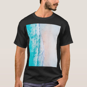 Camiseta Praia do oceano, bela paisagem, tema viagem.