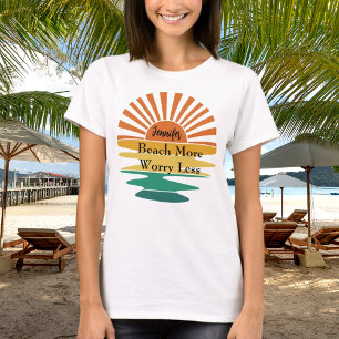 Camiseta Praia mais preocupada menos citação retro nome sol