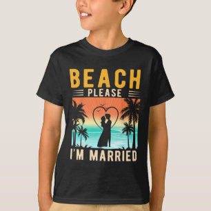 Camiseta Praia Por Favor Estou Casado Noiva e Noivo Engraça