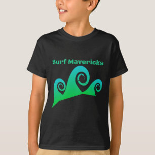 Camiseta Praias do surf Maverick surfando na Califórnia