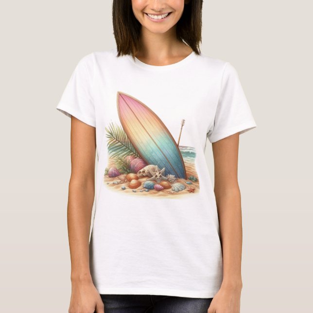 CAMISETA PRANCHA DE SURFE E FLORES NA PRAIA COM EFEITO OMBR (Frente)