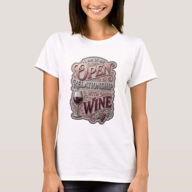 Camiseta Prata EU ESTOU NUM RELACIONAMENTO ABERTO COM VINHO (Frente)