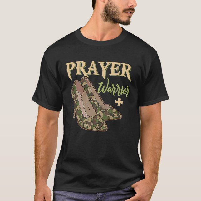 Camiseta Prayer Warrior Faith Camo High Heels Christian (Frente)