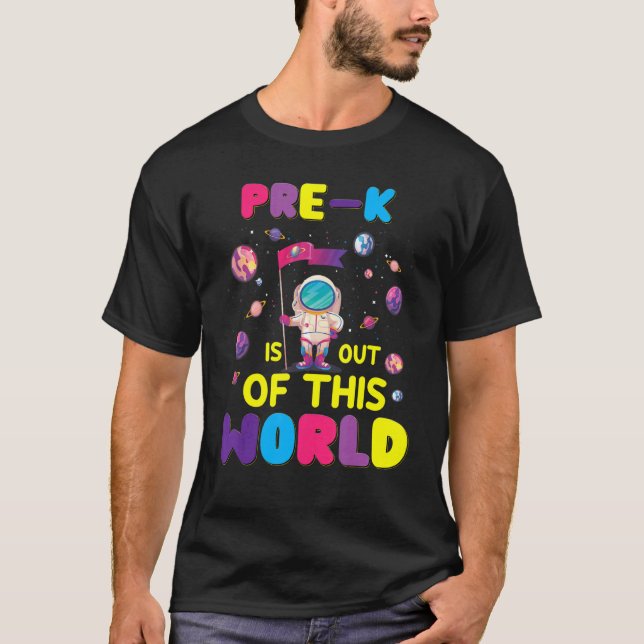Camiseta Pré K Cute Está Fora Desta Escola Mundial (Frente)