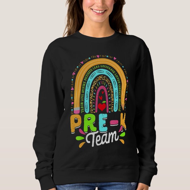 Camiseta Pré-K Equipe Leopard Arco-Íris De Volta À Escola (Frente)