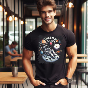 Camiseta Preciso da minha ilustração do astronauta espacial