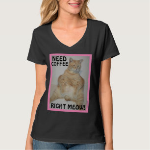 Camiseta Preciso de Café Agora! Gato Manx de Olhos Sonolent