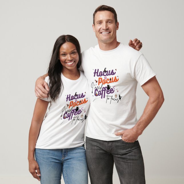 Camiseta Preciso de café para focar no Pocus I (Unissex)