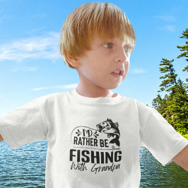 Camiseta Preferencialmentes Estão Pescando Com O Vovô Engra