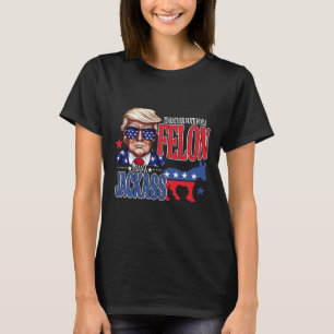 Camiseta Preferencialmentes Votam Por Um Felon E Então Por