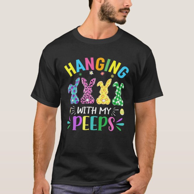 Camiseta Prendendo Com Minha Cara De Coelhinho De Páscoa Co (Frente)