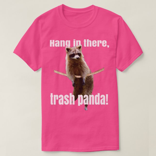 Camiseta Prendendo-se em Lá Raccoon (Frente do Design)
