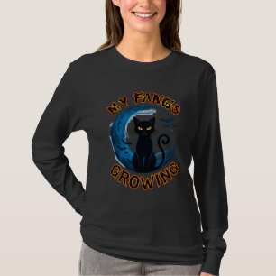 Camiseta Presas Crescentes Gato Preto de Halloween Morcegos