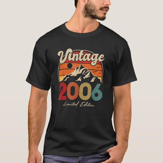 Camiseta Presente 20 Anos Presentes de Aniversário Feitos e (Frente)