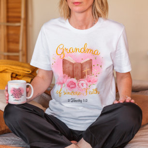 Camiseta Presente da avó cristã com citação Bíblia