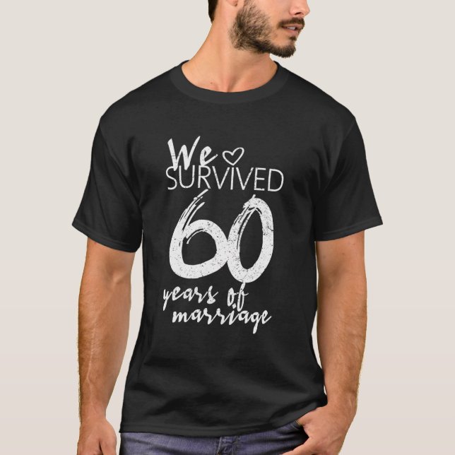Camiseta Presente De 60 Anos De Casamento - Engraçado 60 An (Frente)