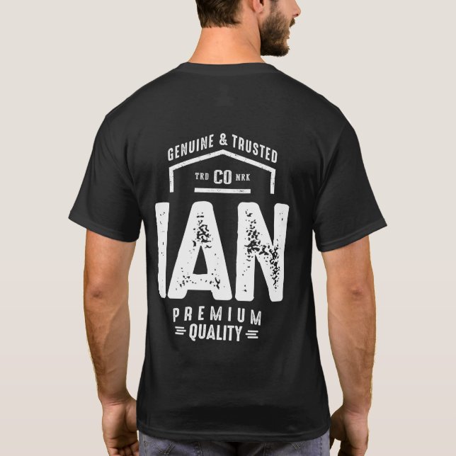 Camiseta Presente de Aniversário do Nome Personalizado Ian (Verso)