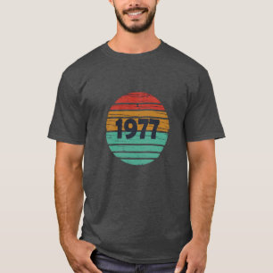 Camiseta Presente de aniversário vintage nascido em 1977
