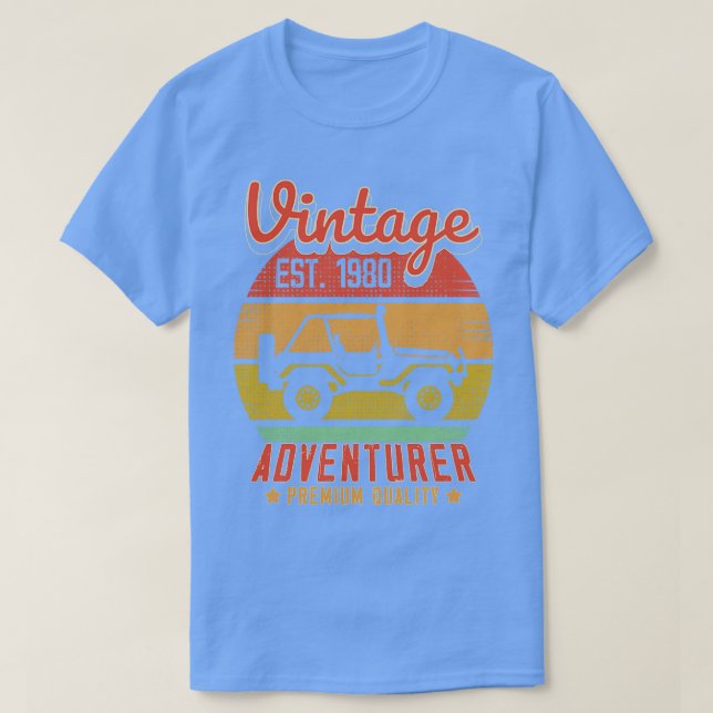 Camiseta Presente de Aniversário Vintage RetroAventureiro E (Frente do Design)