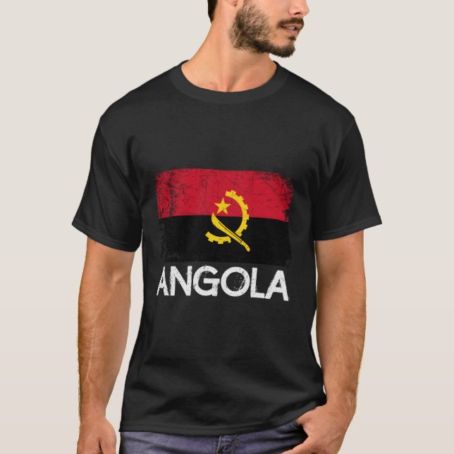 Camiseta Presente De Bandeira Angolana Feito Em Angola (Frente)